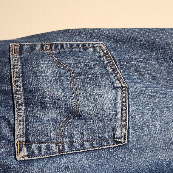 Chaps Mens Jeans size 38 X 28 tag says 30 L but has shrinkage - Picture 3 of 12